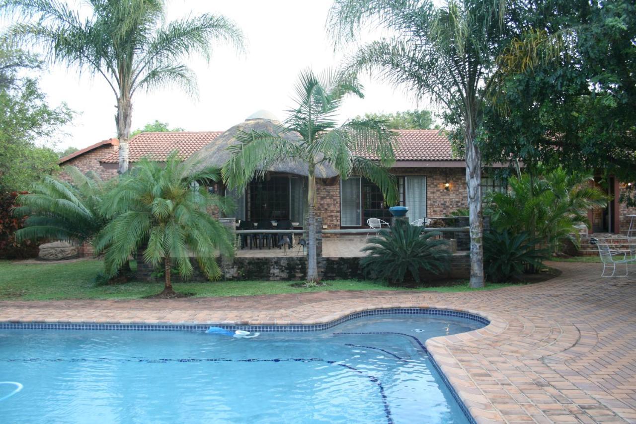 Tamboti House Hotel Malalane Exterior photo