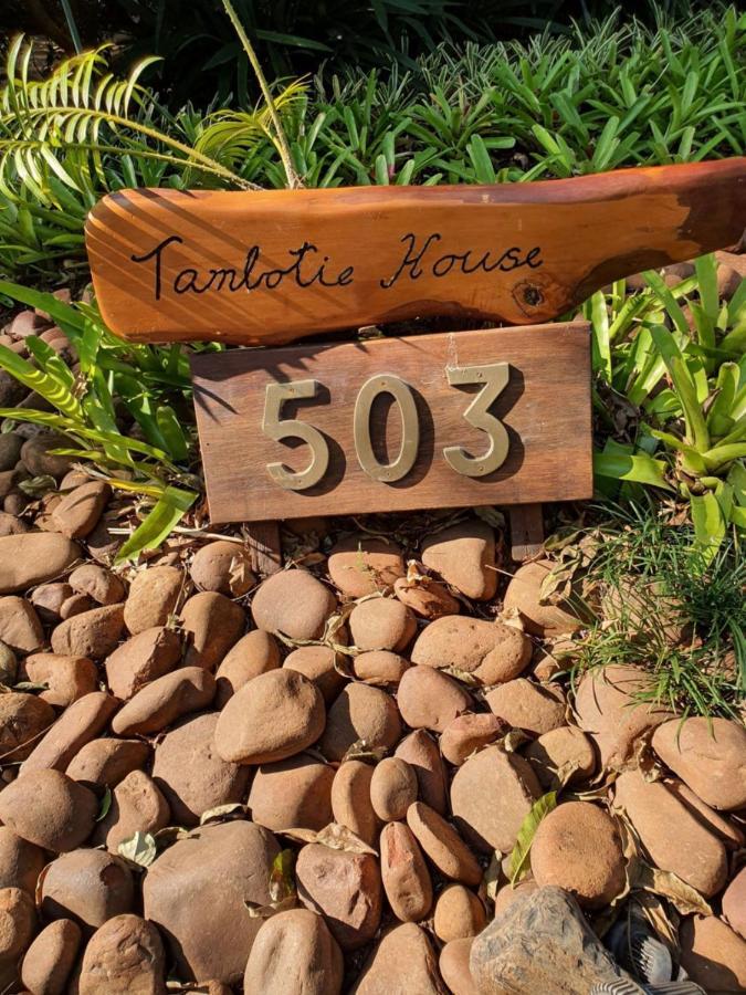 Tamboti House Hotel Malalane Exterior photo