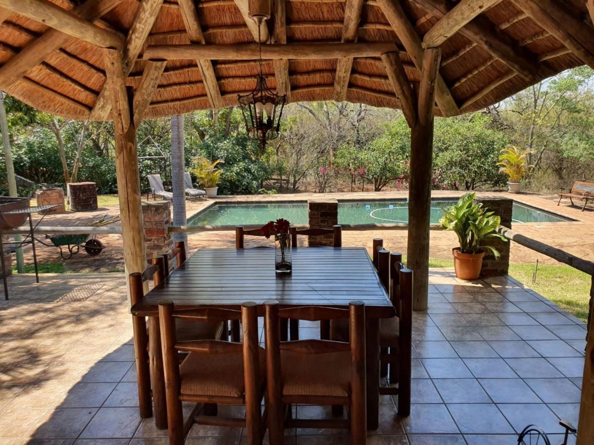 Tamboti House Hotel Malalane Exterior photo