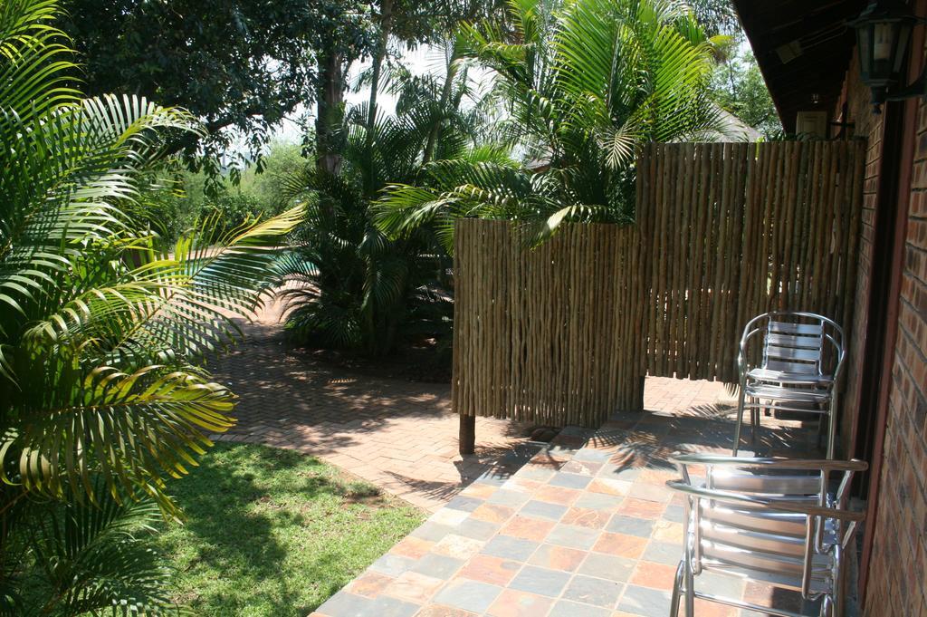 Tamboti House Hotel Malalane Exterior photo